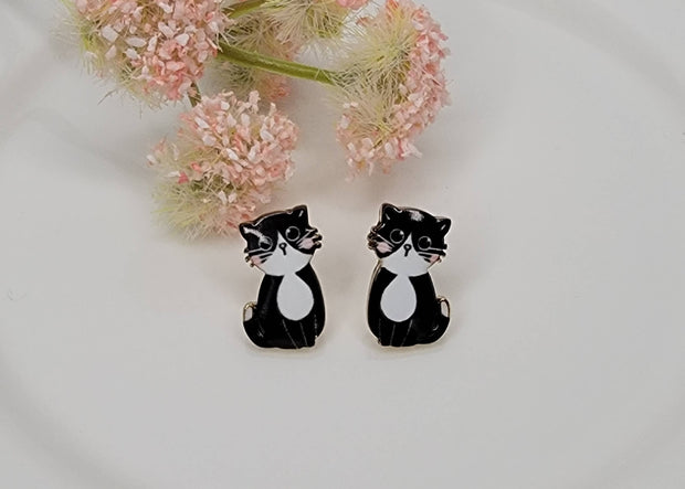 Kitty Picture Post Earrings