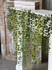 69" Greenveil Weeping Garland