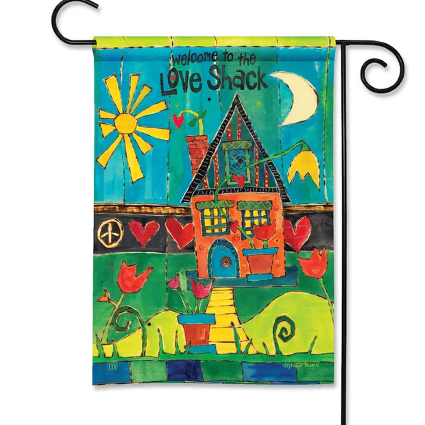 Love Shack Garden Flag – Cattail Cottage