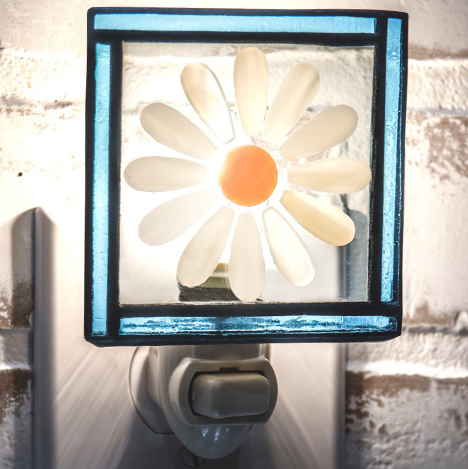 レトロ　タッチセンサーライト　ブルーフラワー　未使用　保管品 Daisy Nightlight with Blue Trim | Cattail Cottage
