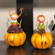 ESC & Co. Prissy & Peter Pumpkin Eater by Lori Mitchell