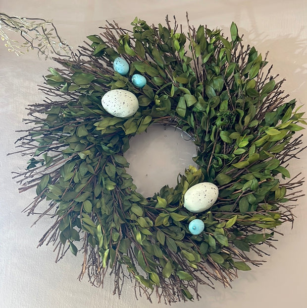 18" Speckled Egg Wreath